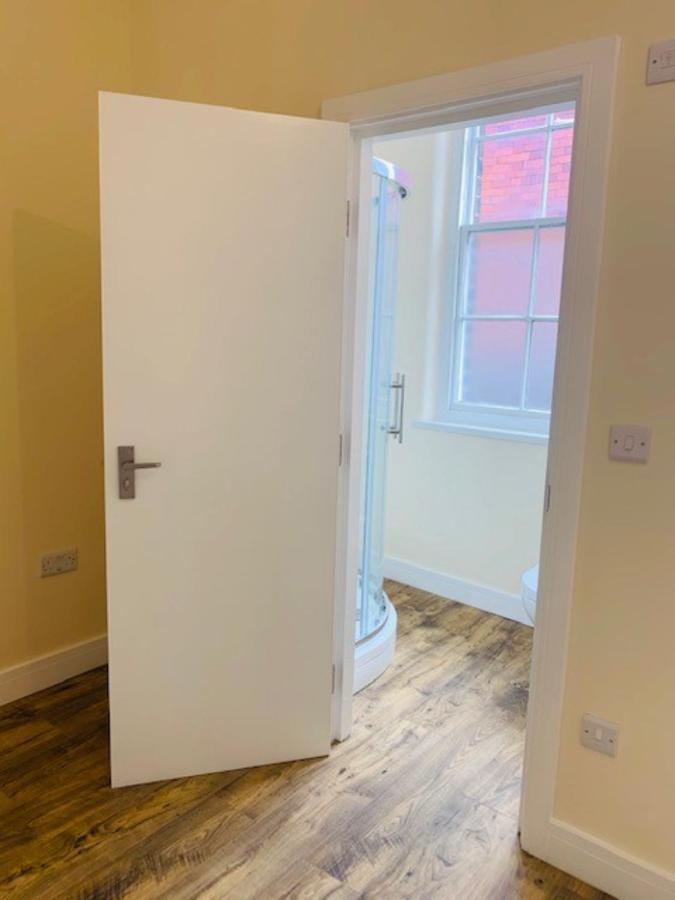 8 Fish Street, Budget City Centre Accomodation Leeds  Exterior photo
